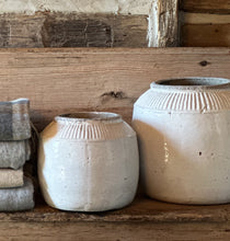 Load image into Gallery viewer, Glazed Decorative Pot 2 Sizes