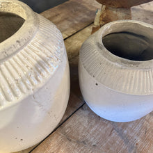 Load image into Gallery viewer, Glazed Decorative Pot 2 Sizes