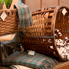 Load image into Gallery viewer, Scottish Handmade Wool Tartan Blanket