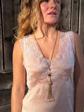 Load image into Gallery viewer, Victoria Necklace