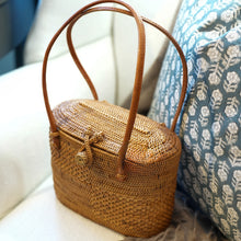 Load image into Gallery viewer, The Jenny Nantucket Style Rattan Bag