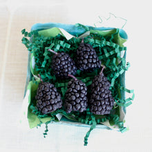 Load image into Gallery viewer, Blackberry Beeswax Birthday Candles