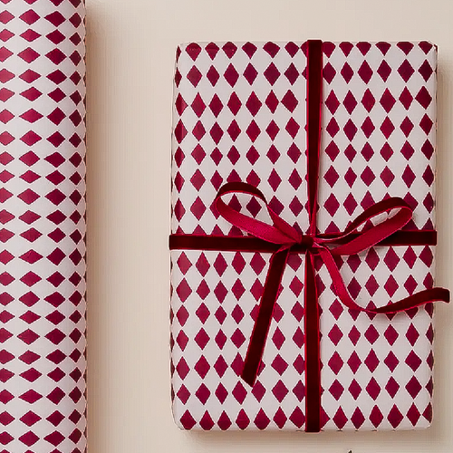 DIAMOND RED HARLEQUIN HOLIDAY CHRISTMAS GIFT WRAP