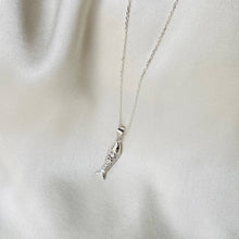 Load image into Gallery viewer, SARDINA NECKLACE, gold and silver plated fish (CAT74): Gold plated / LUREX THREAD / M