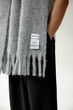 Load image into Gallery viewer, The Reykjavik Scarf with RWS Wool - Grey - FW25
