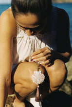 Load image into Gallery viewer, Hazel Necklace