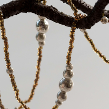 Load image into Gallery viewer, 9 foot Glass Beaded Christmas Garland
