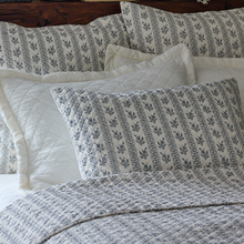 Load image into Gallery viewer, Cottage Striped Bedding