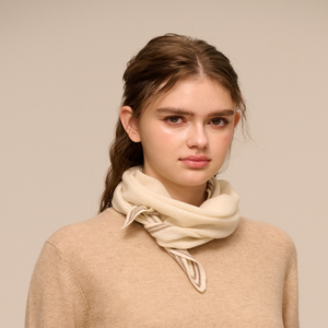 100% Cashmere Scarf in Dark Oatmeal & Red