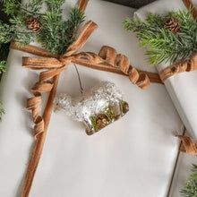 Load image into Gallery viewer, Glass Sheep Ornament