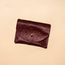 Load image into Gallery viewer, Cardholder - Merlot Cowhide