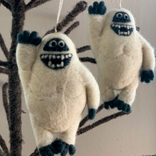 Load image into Gallery viewer, Handmade Felt Ornaments
