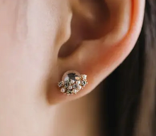 Load image into Gallery viewer, Sunrise Post Earrings